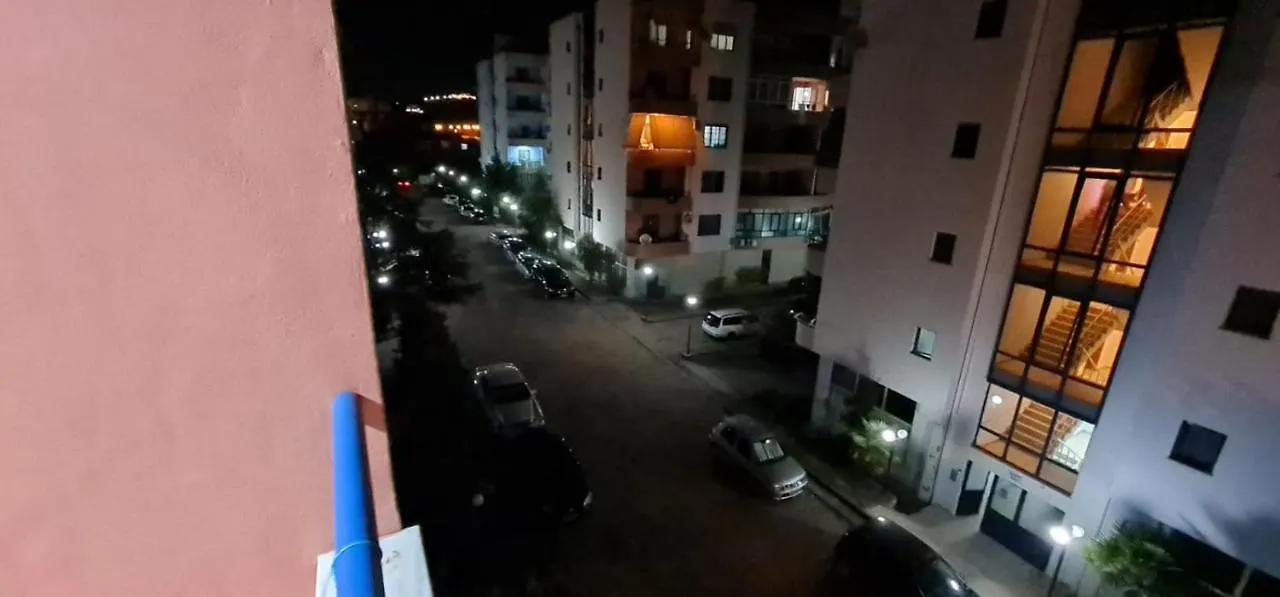 Miami Beach Apartments Golem 0*,